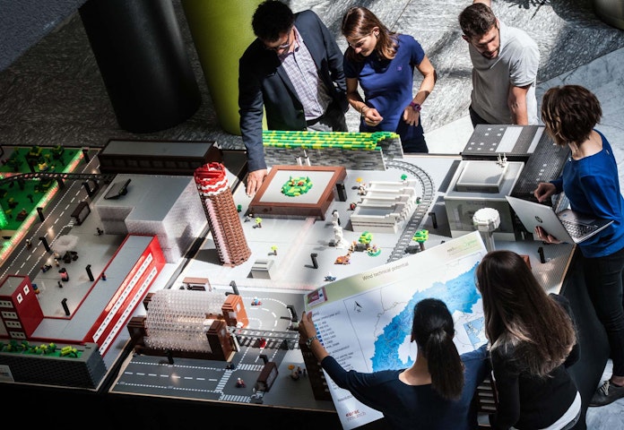 Urban and regional energy systems