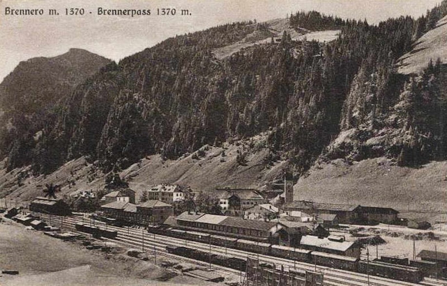 The Brenner Pass. Märklinfan Club Italia. 