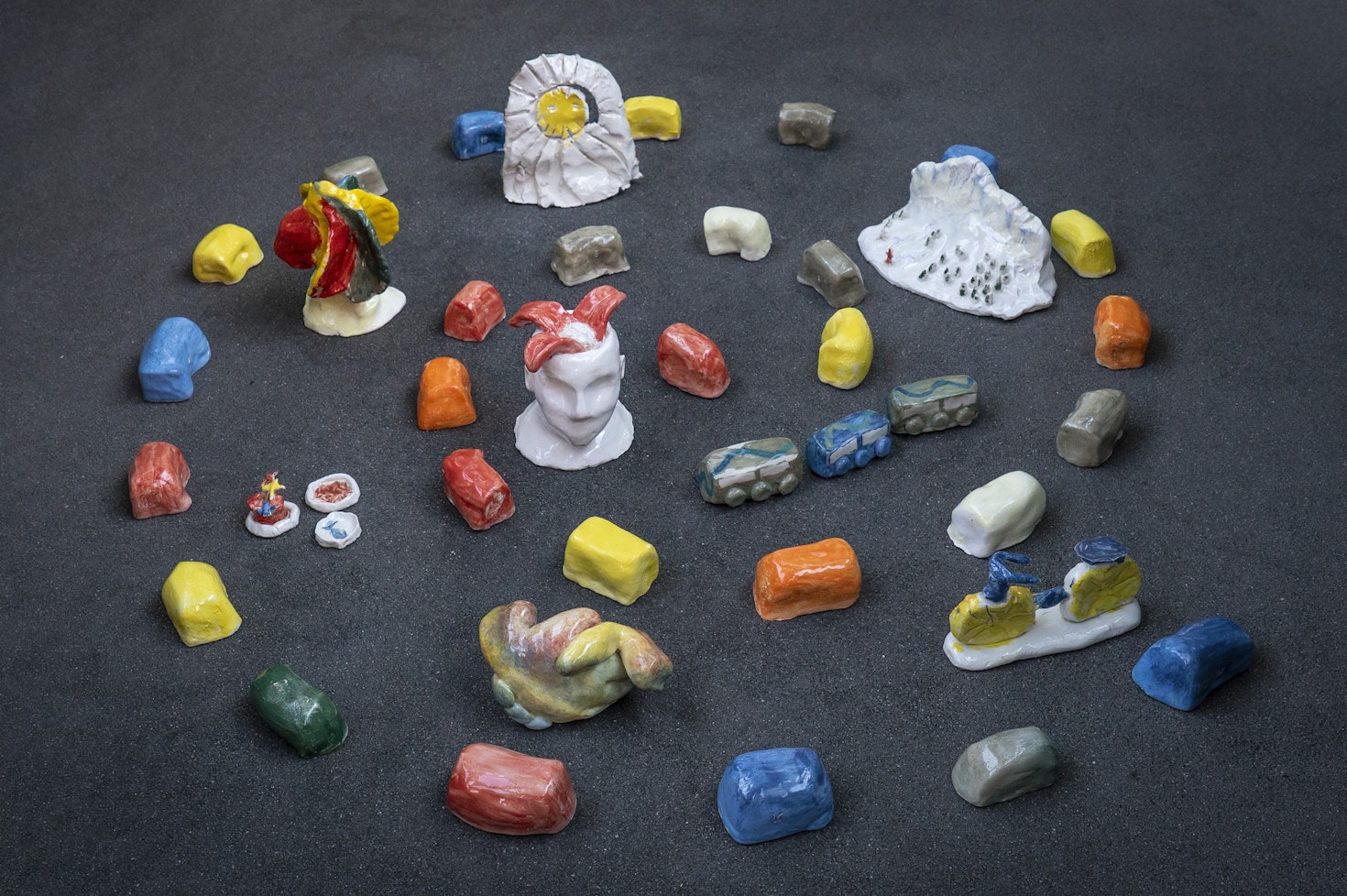 MyBZ Creative Toolkit: Ceramic objects designed to represent the city of Bolzano.