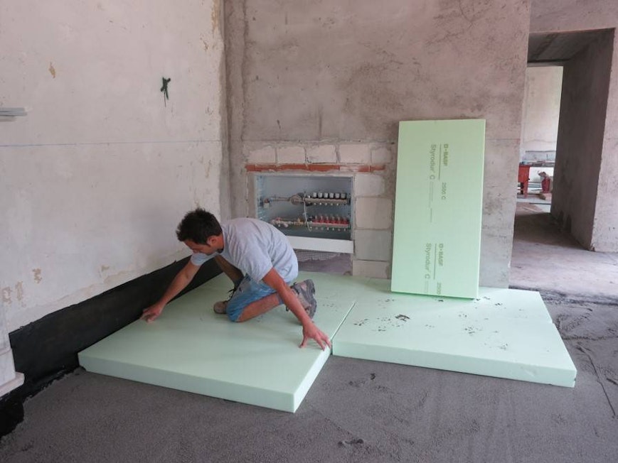 Floor insulation Villa Castelli energy retrofit
