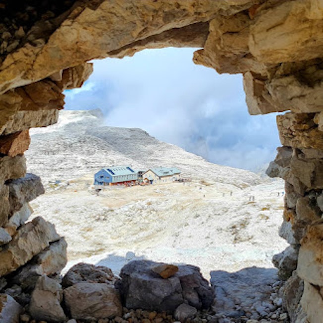 energy retrofitting historic mountain refuge