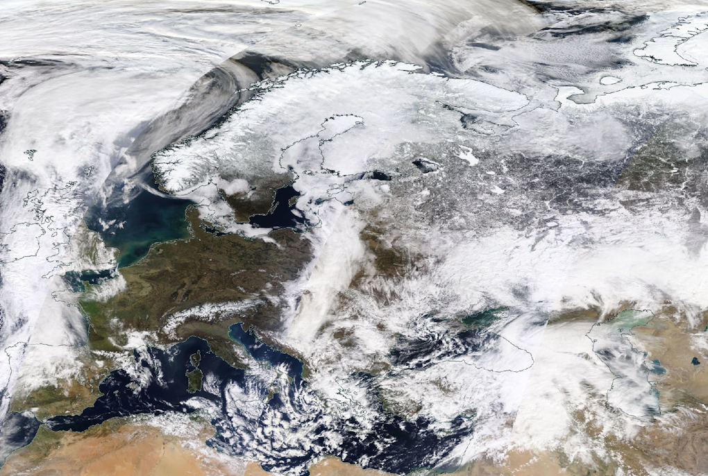 Mountains worldwide have two weeks less snow on average than in 1982