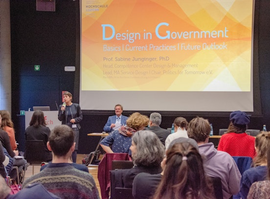 Revolutionizing Governance and Management: Empowering Creative Design in a Future-Ready World