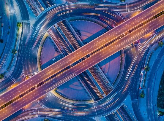 Digitalization and deep decarbonization pathways