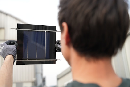 Nuovo laboratorio outdoor per la produzione di  prototipi di moduli fotovoltaici 