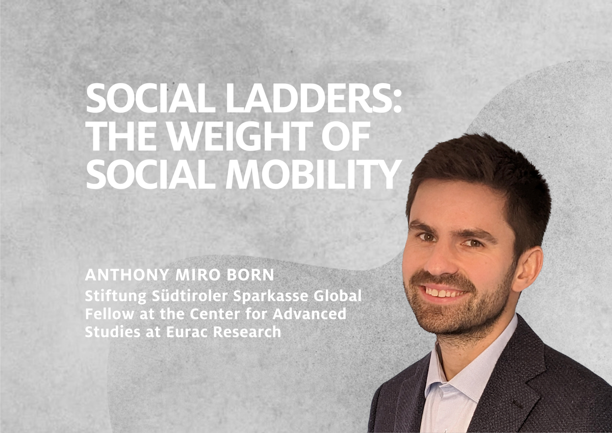 Social ladders: the weight of social mobility Social ladders: the weight of social mobility